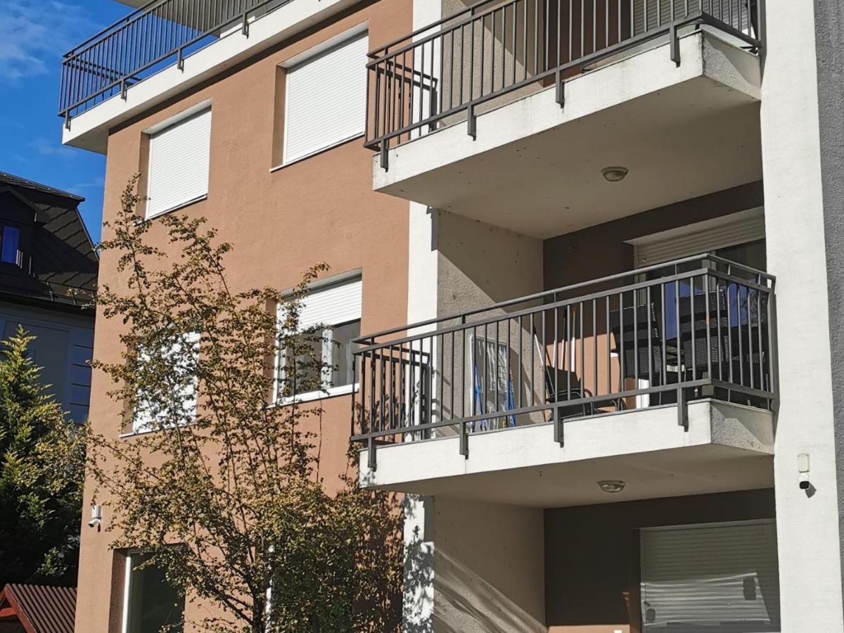Vivi Wellness Apartman Leilighet Siófok Eksteriør bilde