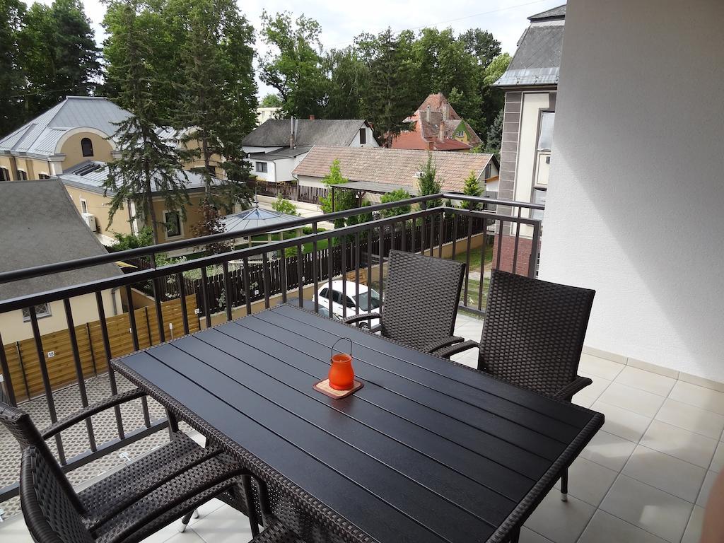 Vivi Wellness Apartman Leilighet Siófok Rom bilde